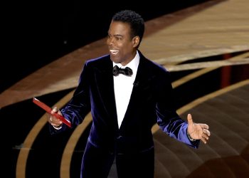 Chris Rock Said He Declined The Offer To Host Next Years Oscars He Compared It To Nicole Brown Simpson Going “back to the restaurant” Where She Was Killed