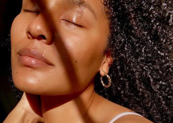 Keep Your Dry Skin In Check With These 4 Super Hydrating and Moisturizing Skincare Ingredients