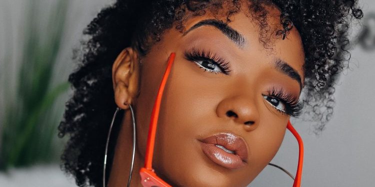 Interested In Microblading? Here’s The 5 Step Process To Achieving Your Best Brows