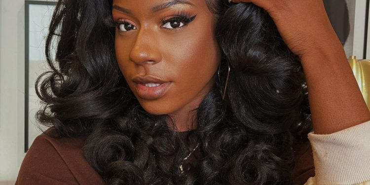 5 Tips To Make An Old, Worn Out Synthetic Wig Look Good As New