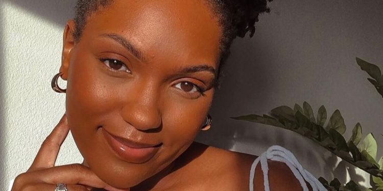 Why A Better Pre-Poo Routine Is The Answer To Chronically Dry Type 4 Hair