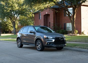 Our ‘Moving’ Weekend Experience With The 2017 Mitsubishi Outlander Sport SEL