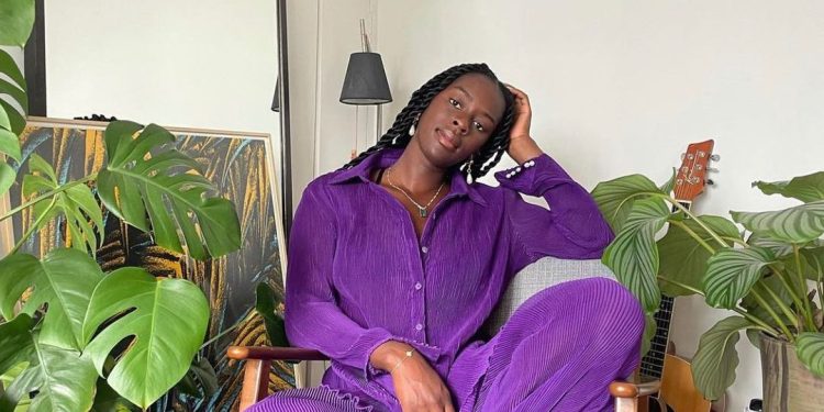 3 Powerful Mindfulness Habits That’ll Help You Relieve Stress (Hint: It’s Not Meditation or Yoga)