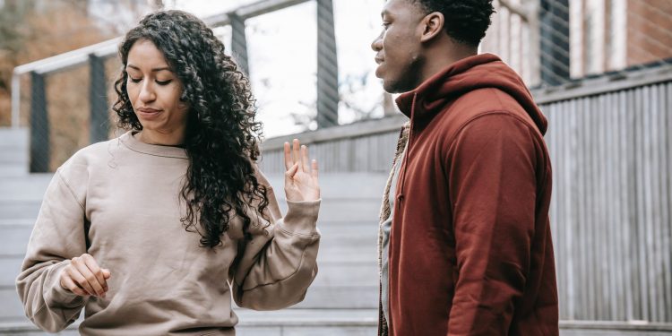 6 Foolproof Ways To Turn Tables On The GasLighter In Your Life