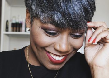 Beauty Blogger “Gorgeous In Gray” Shared How She Cares For Her Gray Relaxed Hair With Allure