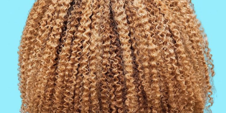 8 Ways To Shape Your Curls