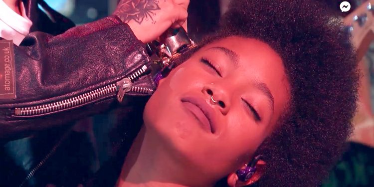 Willow Smith Shaves Her Head Live During Her Live Performance