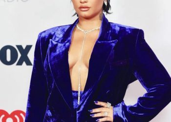 Demi Lovato Explains Nonbinary – Says They Are Equally Masculine As The Are Feminine