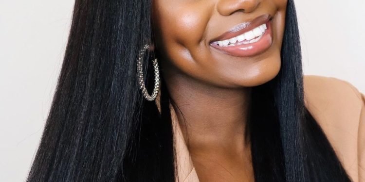 This Wig Gives You An Effortlessly Natural Look With No Lace