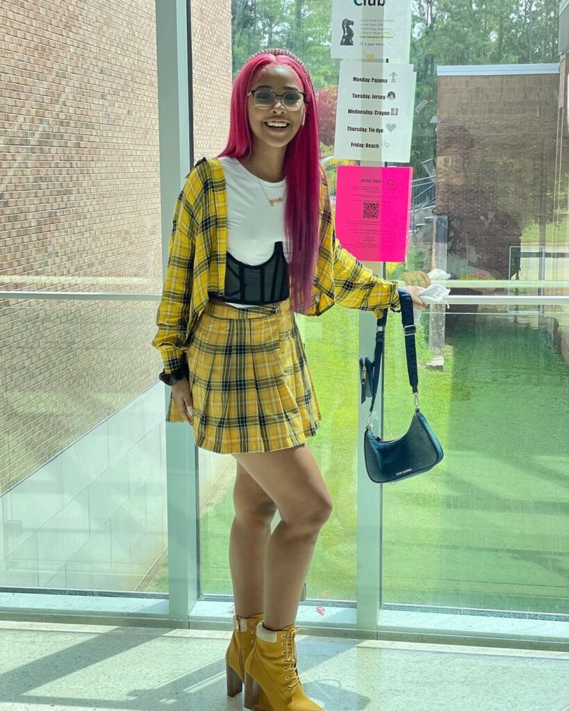ammy Rivera Defends Her Daughter After Critics Bash Her First Day Of School Attire