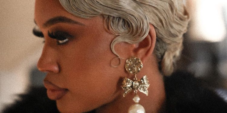 Saweetie In Paris Rocking finger Waves Is The Vibe We Are Trying To Be On