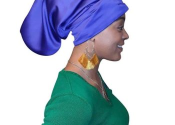 This Satin Bonnet Is The Key To Super Moisturized Natural Hair