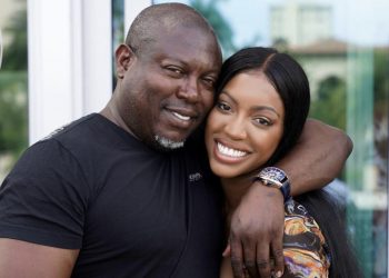 Porsha Williams Gets Emotional As She Buys Fiancé Simon Guobadia An Engagement Ring