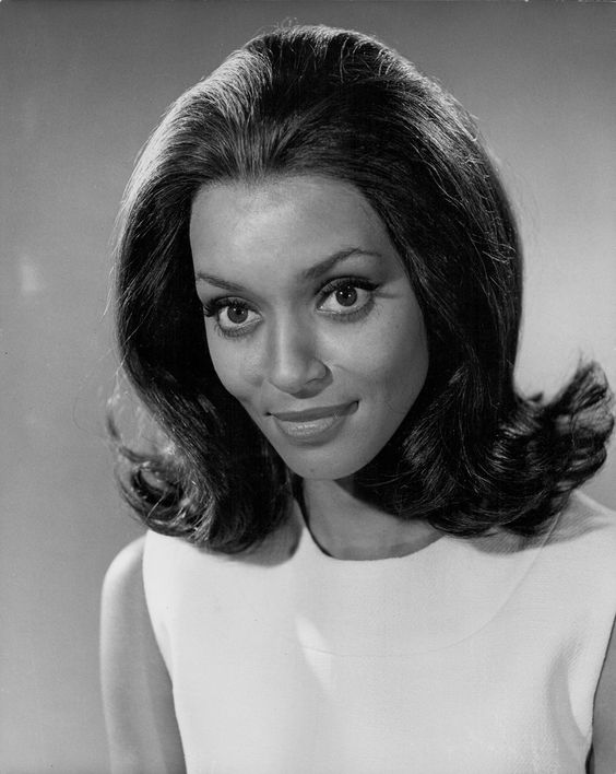 Actress #VonettaMcGee - she was the leading lady in the horror movie classic " #Blacula "....This list is amazing
