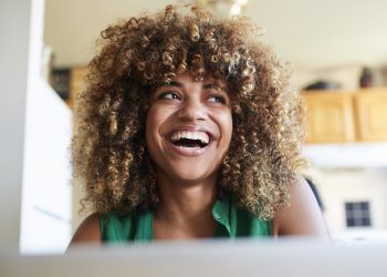 4 Things You Can Do To Look Refreshed Before An Impromptu Zoom Meeting