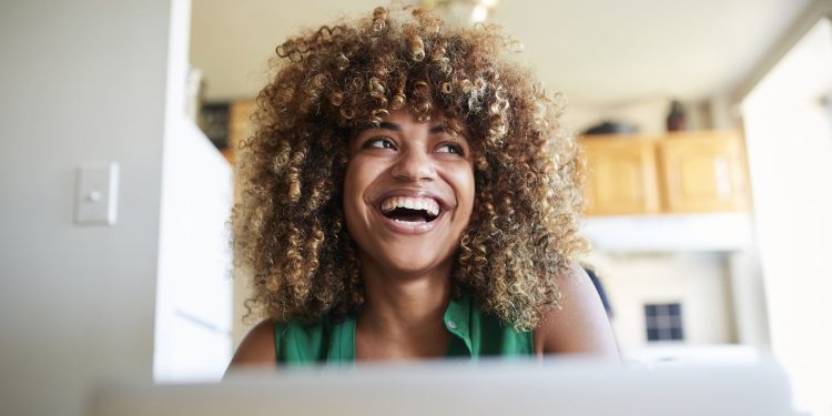 4 Things You Can Do To Look Refreshed Before An Impromptu Zoom Meeting