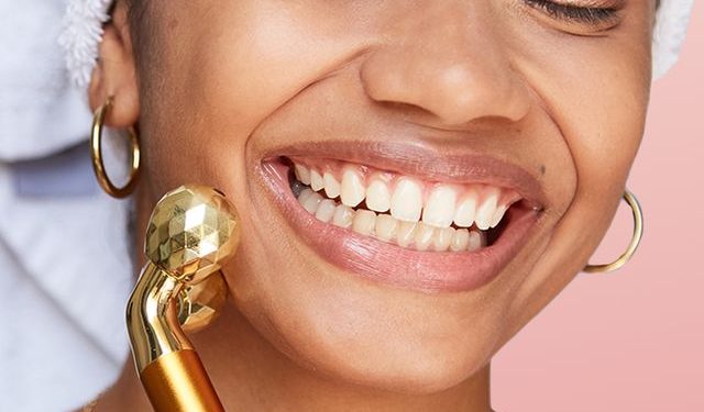 Age Like Fine Wine With These 5 Beauty Tools That’ll Help You Achieve Younger Looking Skin