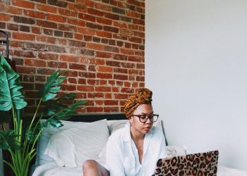 10 Virtual Date Night Ideas You Can Go On In Quarantine