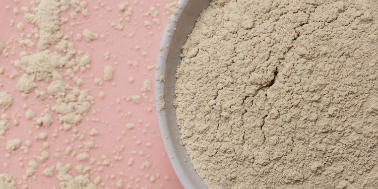 Kaolin Is The Super Cleansing Clay Giving Every Shampoo A Run For Their Money