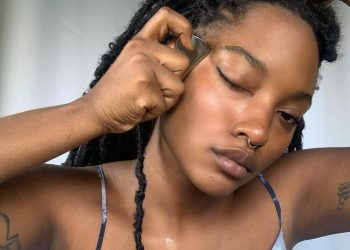 Gua Sha Tools Help Depuff Your Face – Here’s Everything You Need to Know About This TikTok Beauty Trend
