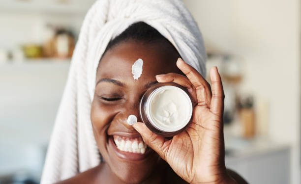 Beauty Glossary: A Complete Guide to Benzoyl Peroxide And How To Use It To Treat Acne