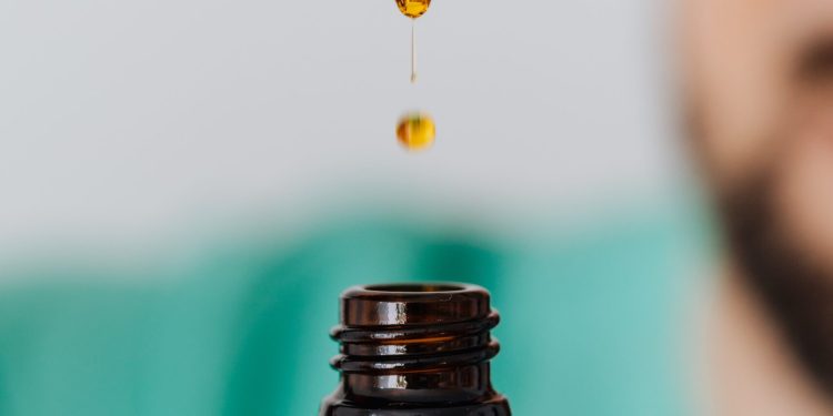 Carrot Oil for Hair Growth— Is It Actually Worth Trying? We Investigate.
