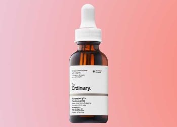 Beauty Glossary: Resveratrol is the Anti-Aging MVP Your Skin Needs