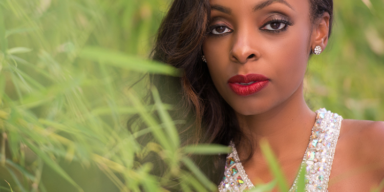 Black Entrepreneur Creates Hair Shield that Protects Extensions, Wigs, and Weaves