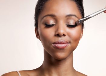 The Ultimate Guide To MakeUp Brushes – The Different Types And Uses