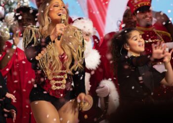 Black Christmas albums