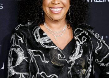 Here’s The Real Reason Why Shonda Rhimes Quit ABC After Netting Them An Astounding $2 Billion