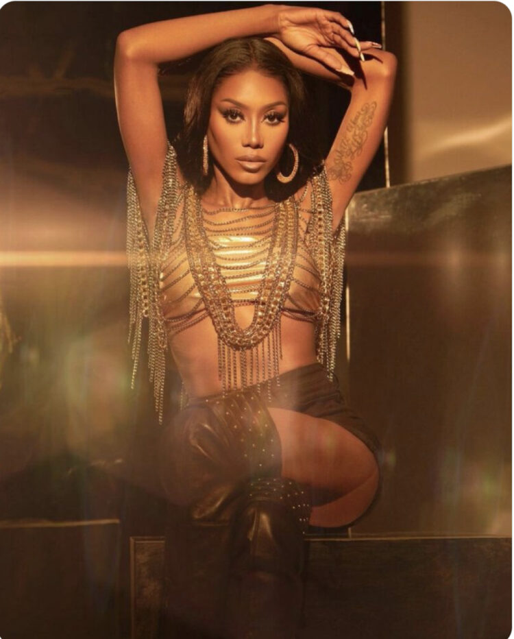 Muni Long Wins Best R&B Performance for “Hrs & Hrs” at 2023 Grammys