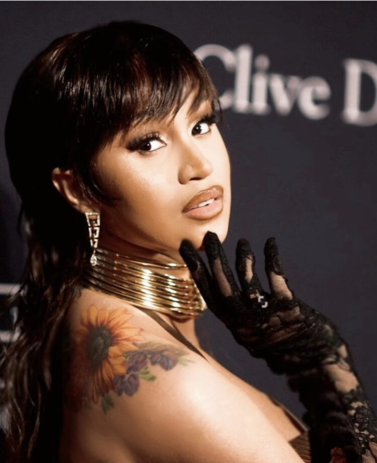 Twitter Users Commend Cardi B For 'checking' Quavo And Offset During A Heated Moment At The Grammys - "Both ya'll wrong"