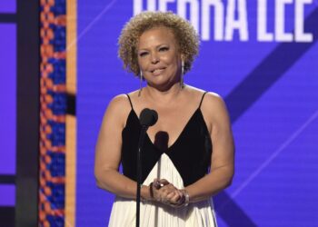 Debra Lee