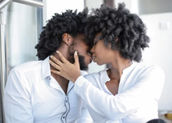 Love Bombing: What it is and how to avoid it