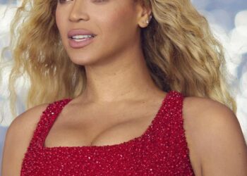 Beyoncé Celebrates Juneteenth By Wearing Exclusively Black Designers During ‘Renaissance’ Tour Stop in Amsterdam