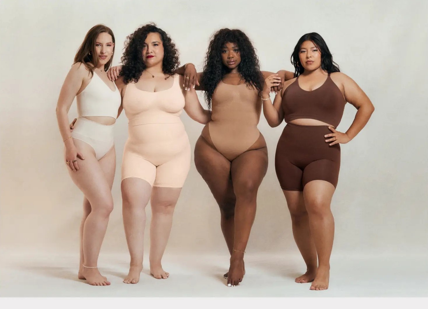 The 10 Best Plus-Size Shapewear Sets To Scupt Your Curves