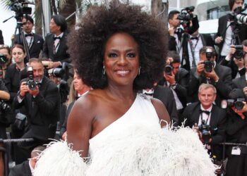 Viola Davis, JuVee Banner