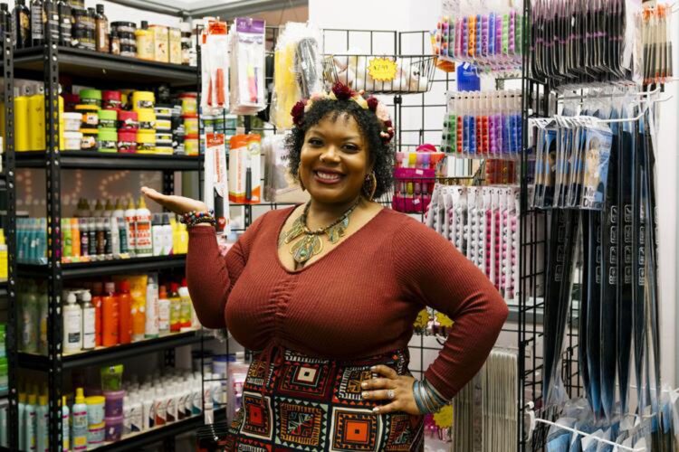 Black mom, Black-owned