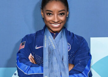 Simone Biles Says She Was 'Bawling' After Her Final Paris Olympics Event: I 'Finally Released All' of My Emotions