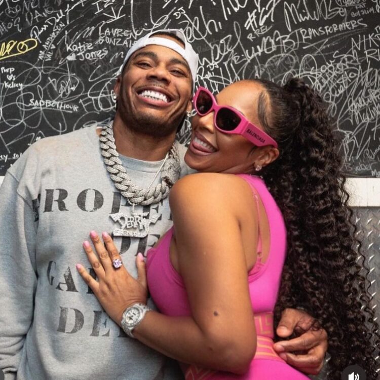 Ashanti pregnant with baby number two