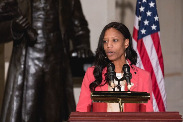 Mia Love dies