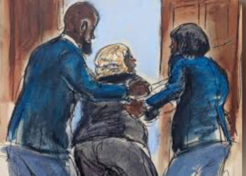 Woman Ejected From Court Room For Yelling At Diddy